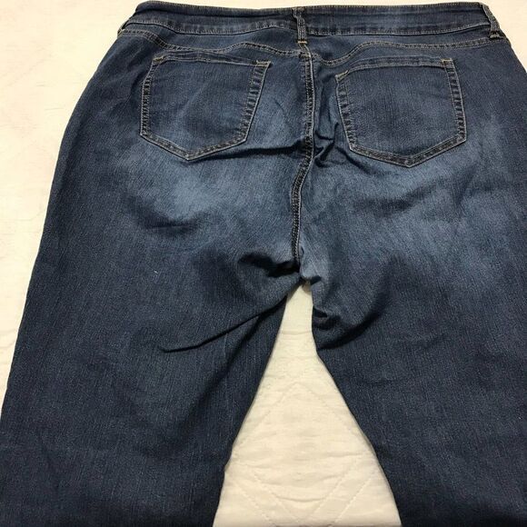 Torrid Denim‎ stretch blue jeans 16R - Picture 4 of 4